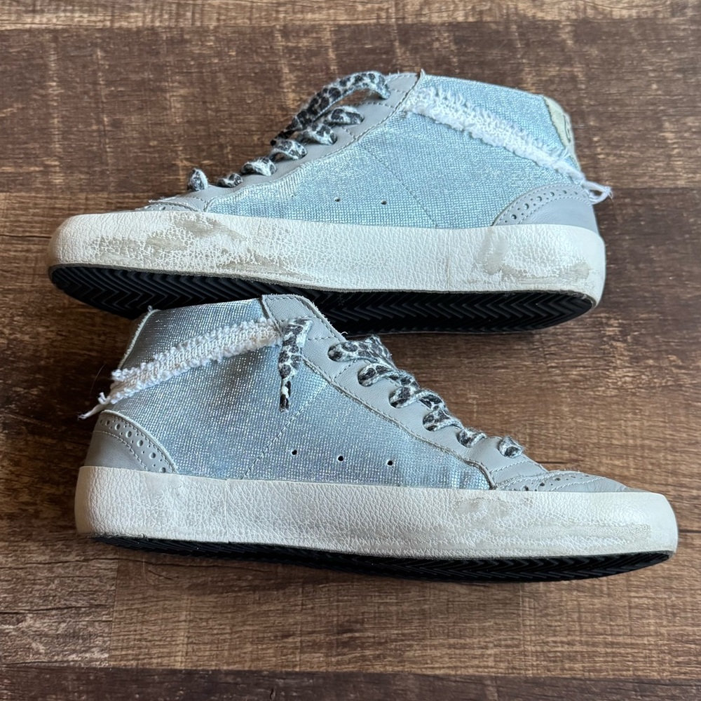 Golden Goose Mid Star Canvas Wing-Tip Sneakers in Light Blue/Gray 38 - Picture 5 of 13